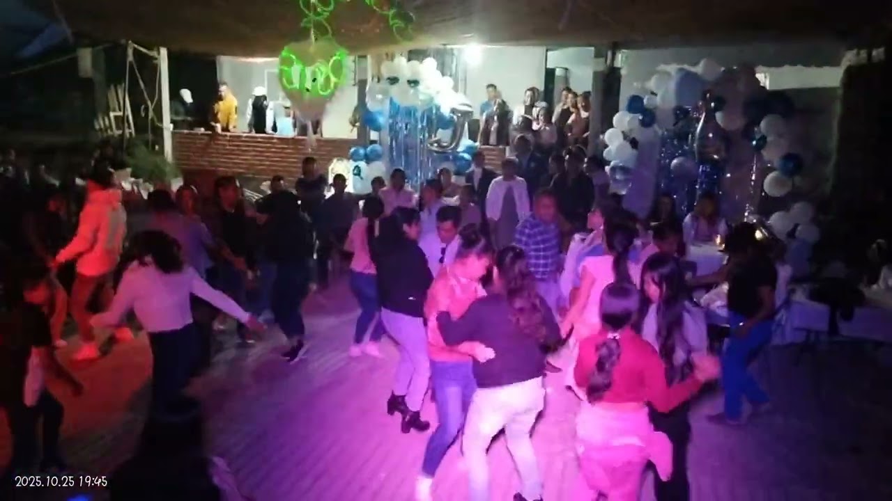Así es una boda en Elotepec,ver Sonido Flowers 