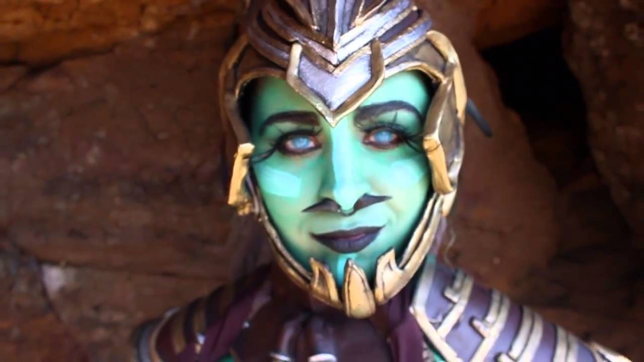 Yeliz Cosplay | Kotal Kahn (Mortal Kombat Cosplay)