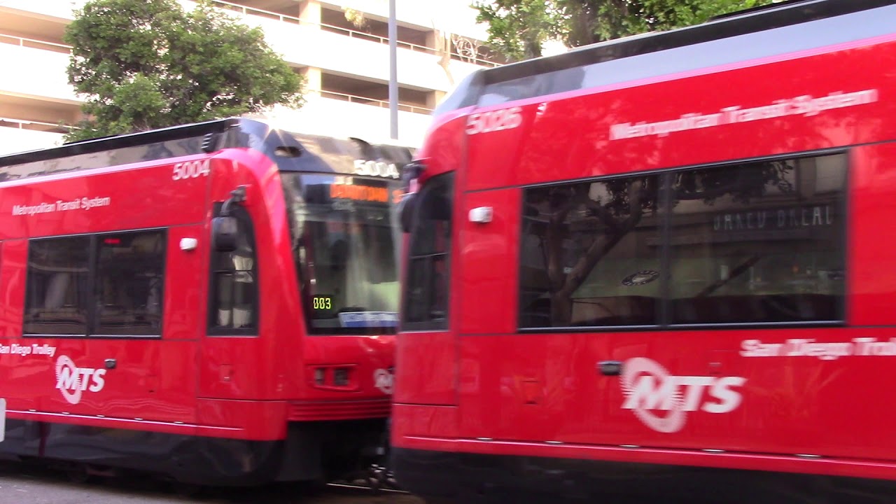 MTS Trolley - Siemens S70 #4029, Siemens S700 #5002 Blue Line at Fifth Avenue