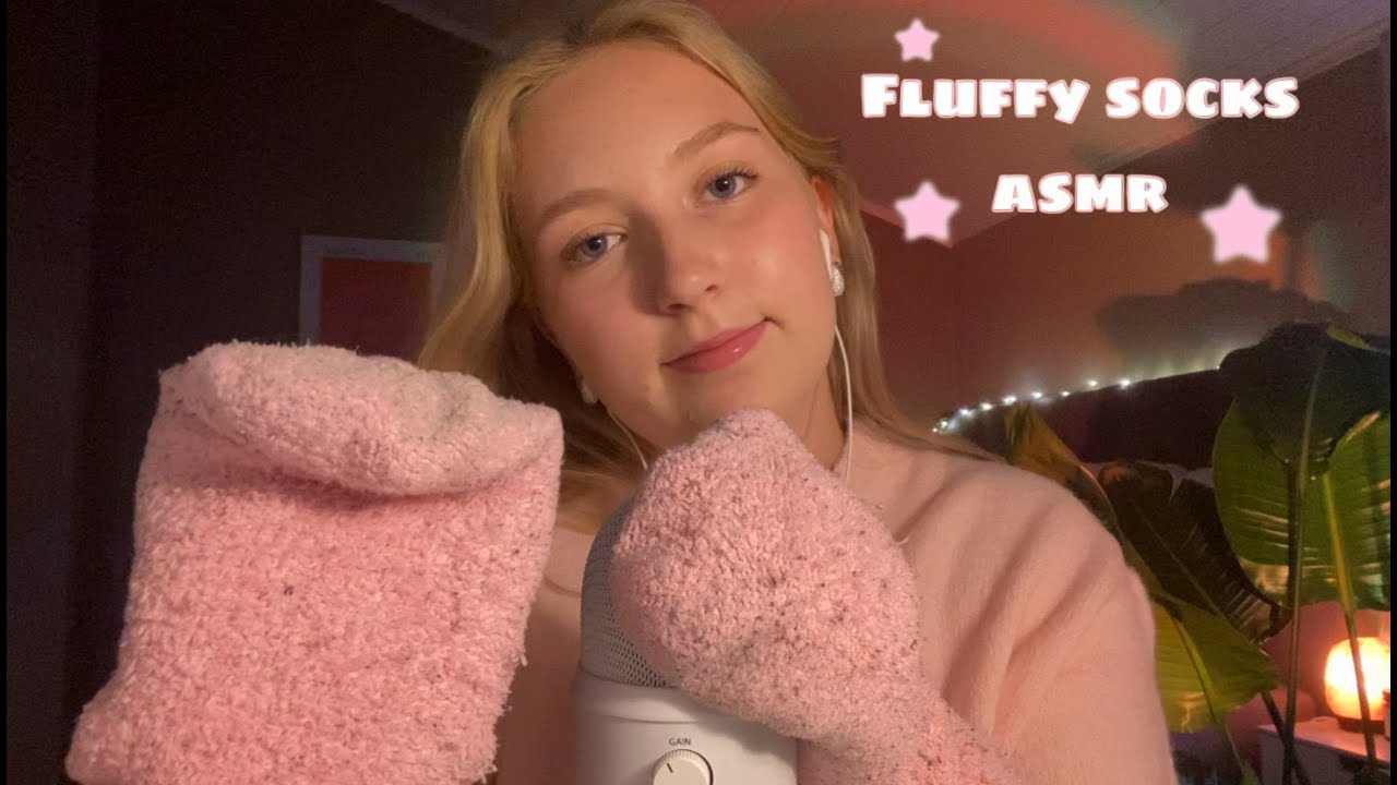 Fuzzy socks brain massage ASMR 💗🌷🌸