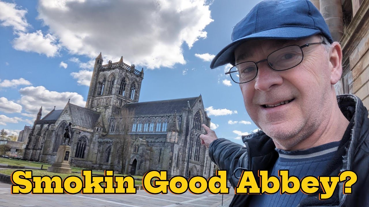 SMOKIN GOOD ABBEY? | Paisley Abbey Paisley Scotland | Scottish History | Churchonline | Explore