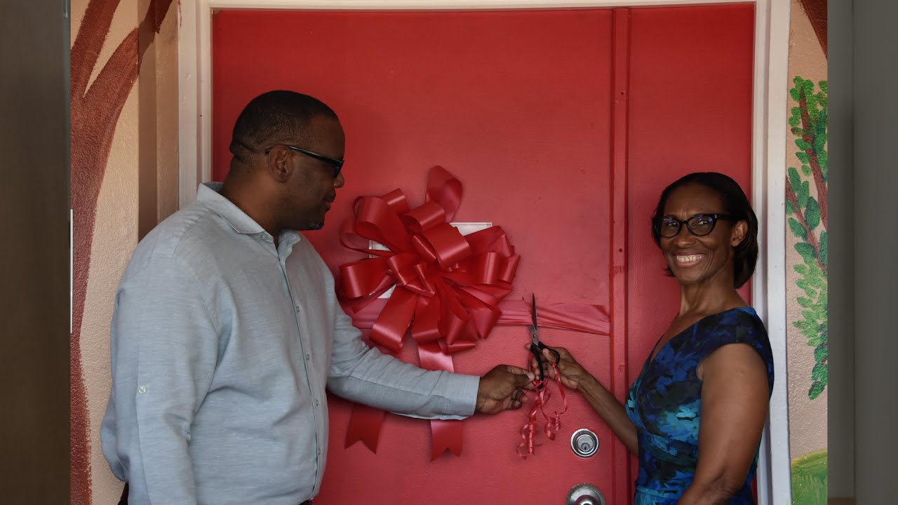 CIG News &ndash; Sir John A Cumber Primary's Sensory Room opens