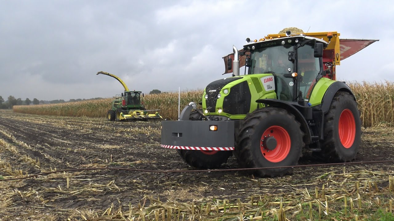 Loonbedrijf Engberts in de mais op de Mageleresch met John Deere 7400 Prodrive (2016)