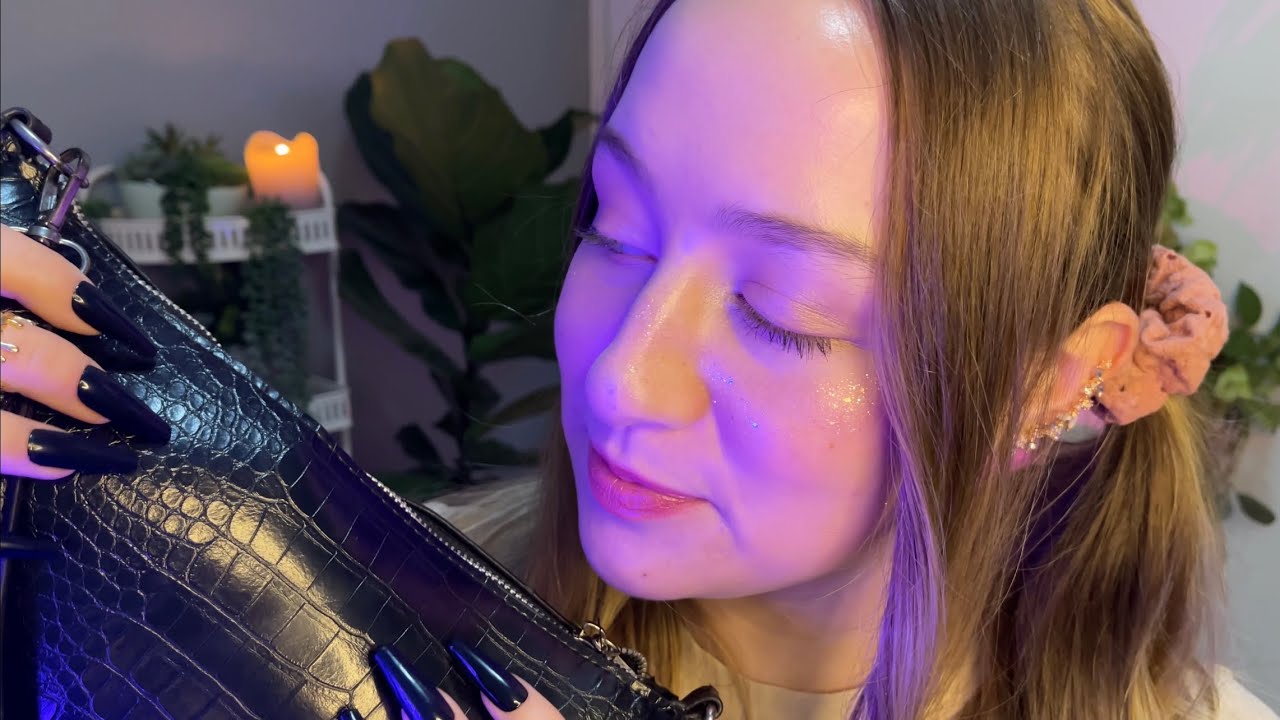 ASMR what’s in my purse