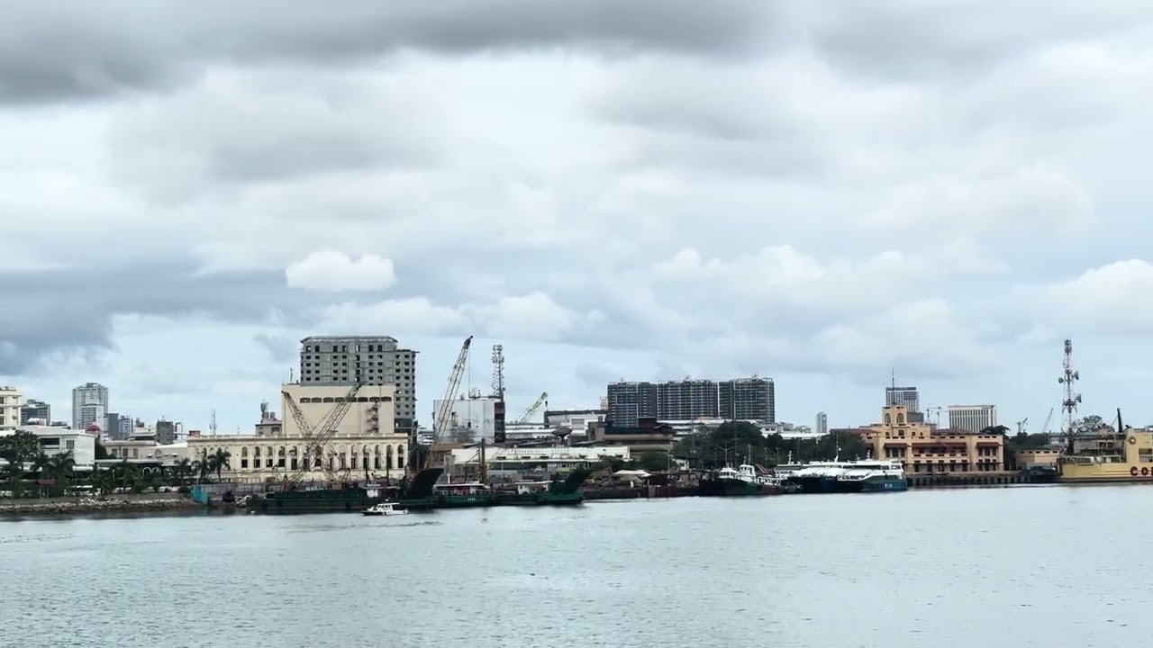 Arriving in Cebu City by boat🛥️