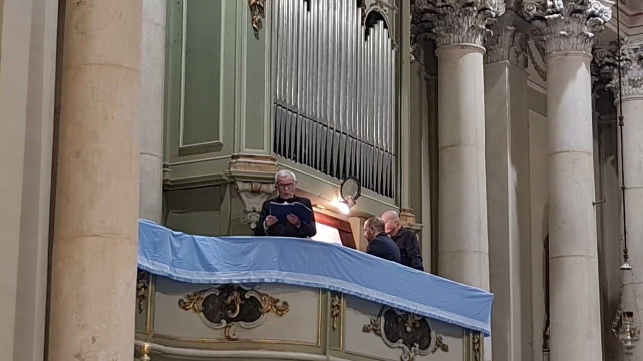 AVE MARIA   di Pietro Mascagni - Baritono Giuseppe Tomasoni