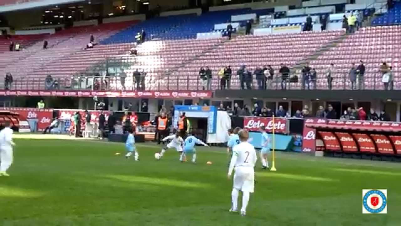 i ragazzi del 2006 nella scala del calcio italiano : stadio San Siro - Milano .