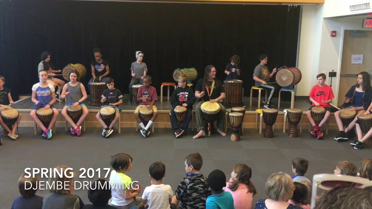 Upper El Djembe Drumming -- Lolo