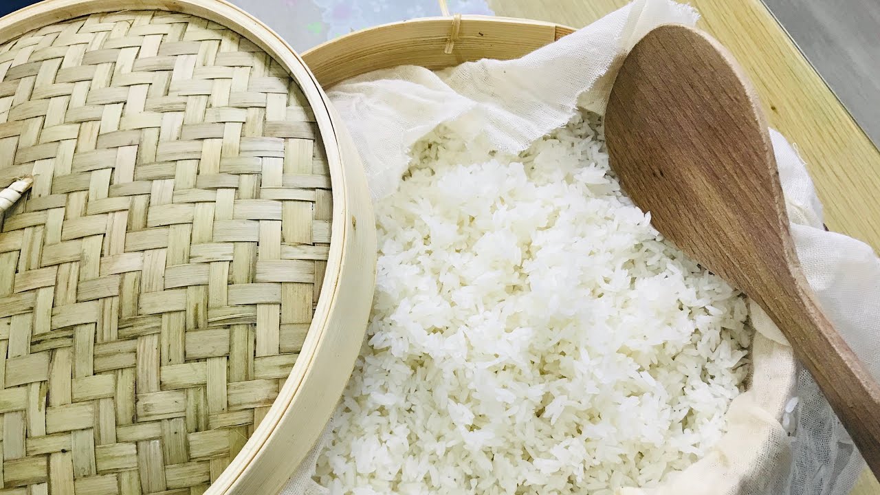 How to cook rice using Bamboo steamer.