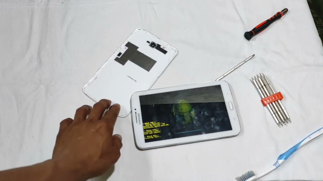 SamSung Galaxy Tab 3/Restarting Issue/Tracing Problem/Fix Power Connector.