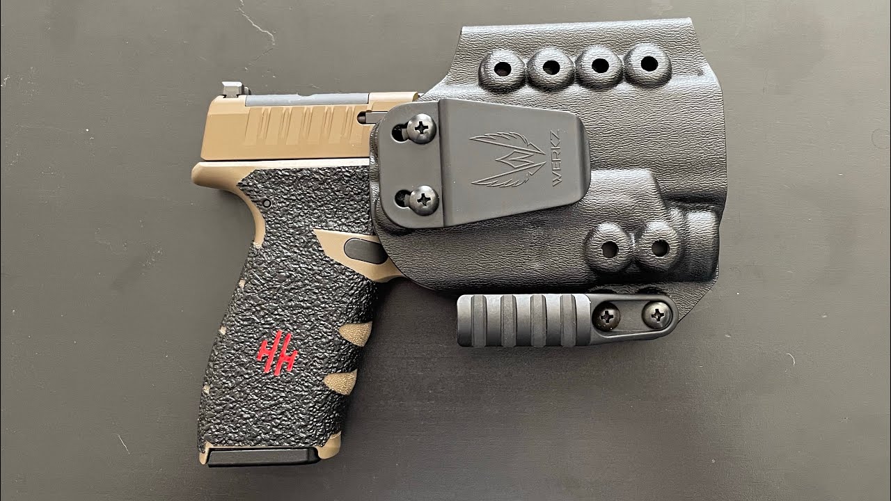Unpackaging and Review: Werkz Holsters IWB Holster for Hellcat Pro + TLR-7 Sub