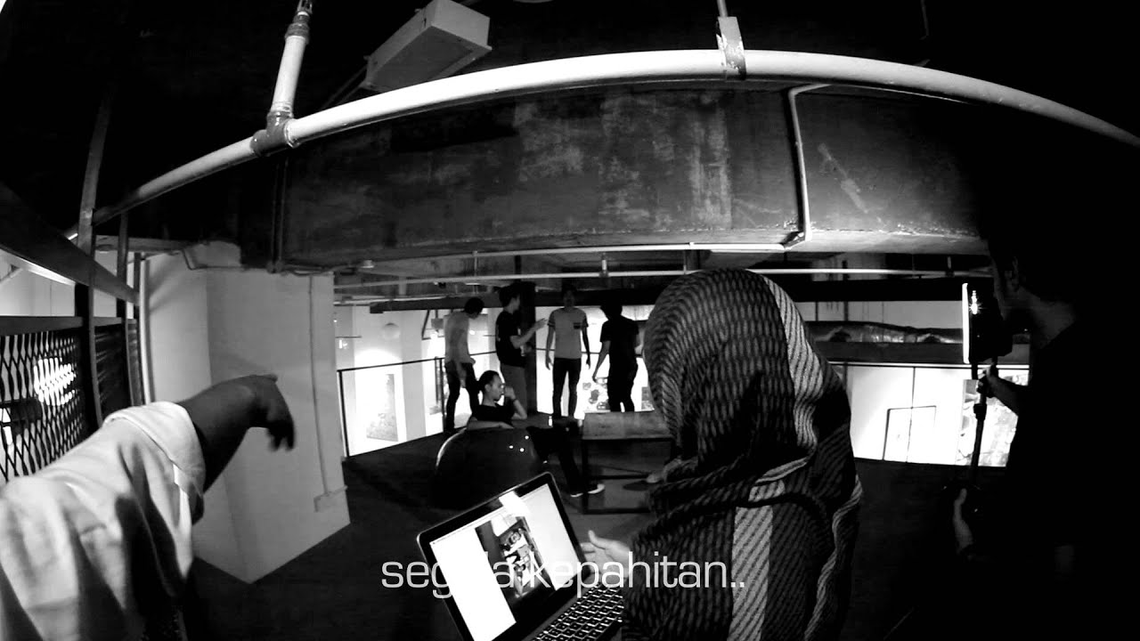 Hadiah - Go Gerila! (with lyrics)