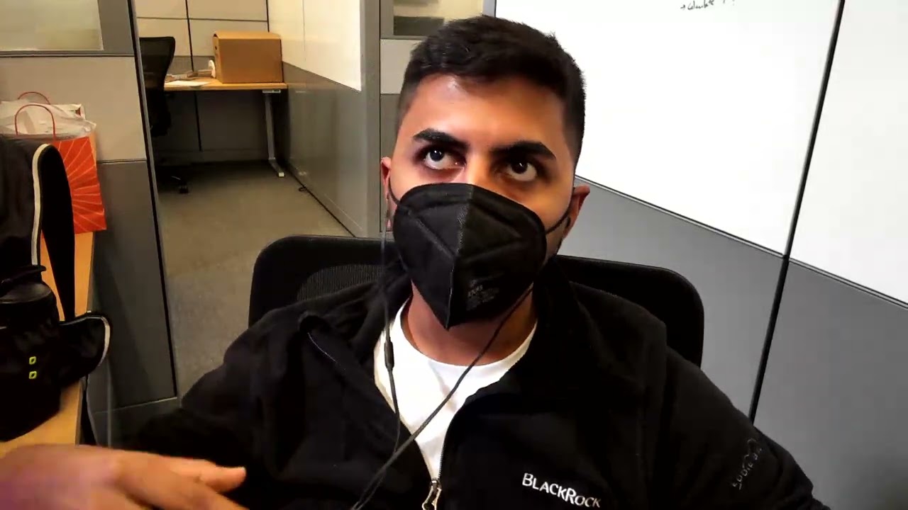 Stackry customer video by Bibiek | Sitejabber