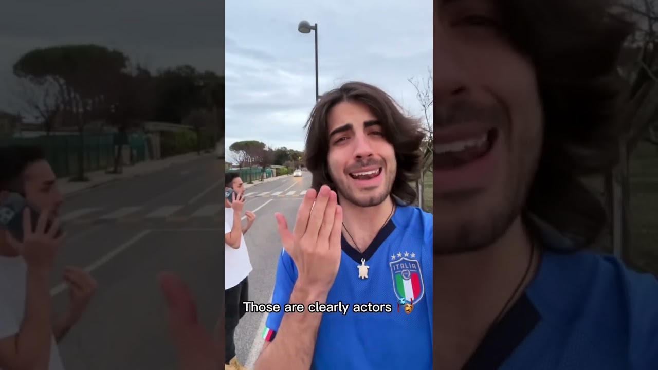 Italian hand gestures STEREOTYPES 🇮🇹 #shorts