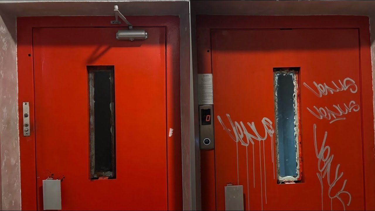 2x INTERESTING Late 1970's Končar Elevators @ Ulica Slobode, Podgorica, Montenegro