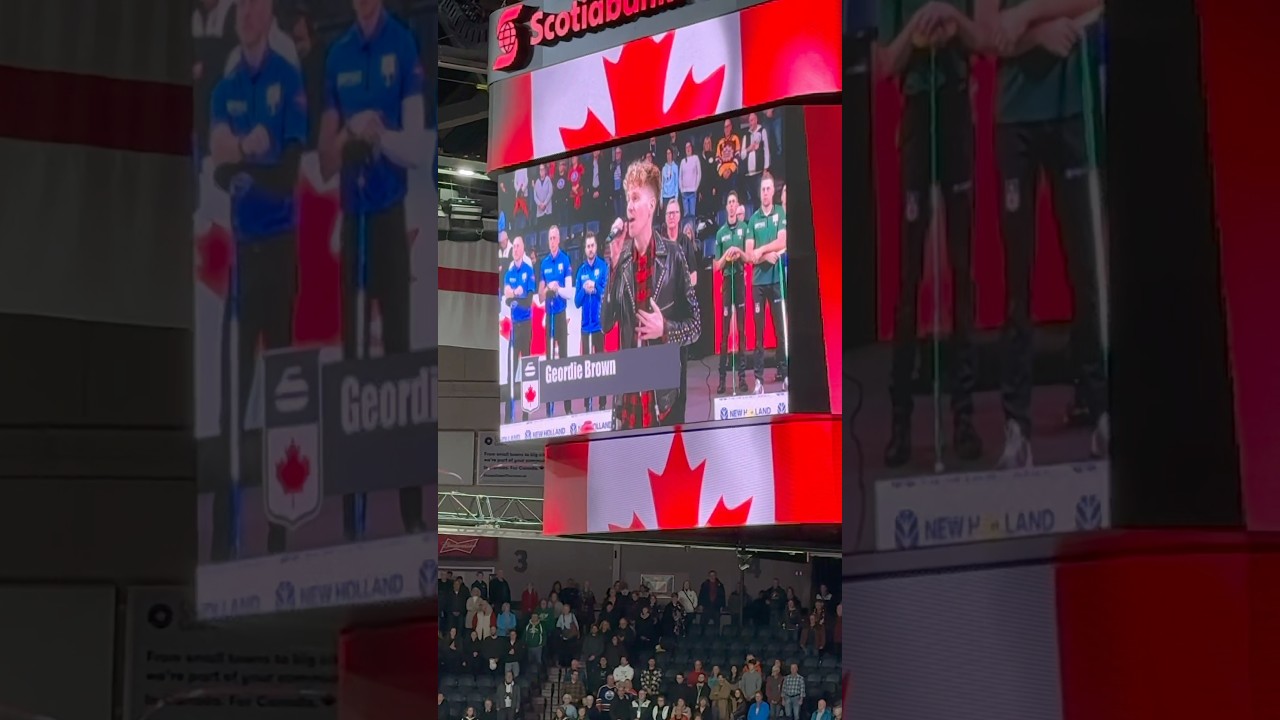 🇨🇦Geordie Brown sings the national anthem at the Canadian Olympic Curling Trials. Halifax, NS🏅🍁