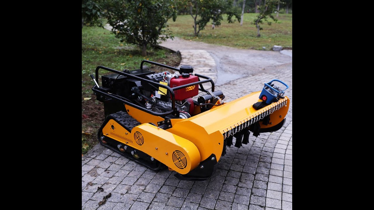 Flail mower AWY S PRO series diesel engine operation viedeo