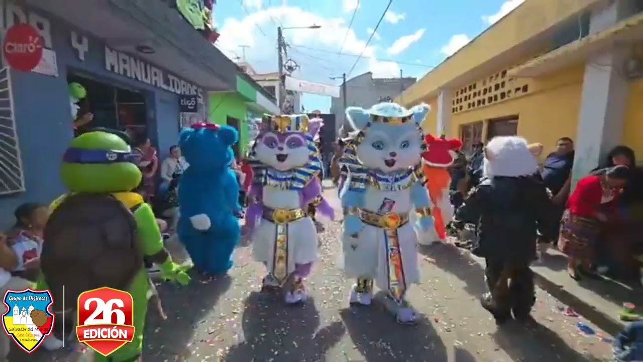 Grupo de Disfraces Salvador del Mundo 1 Enero 2026, San Cristobal Totonicapan