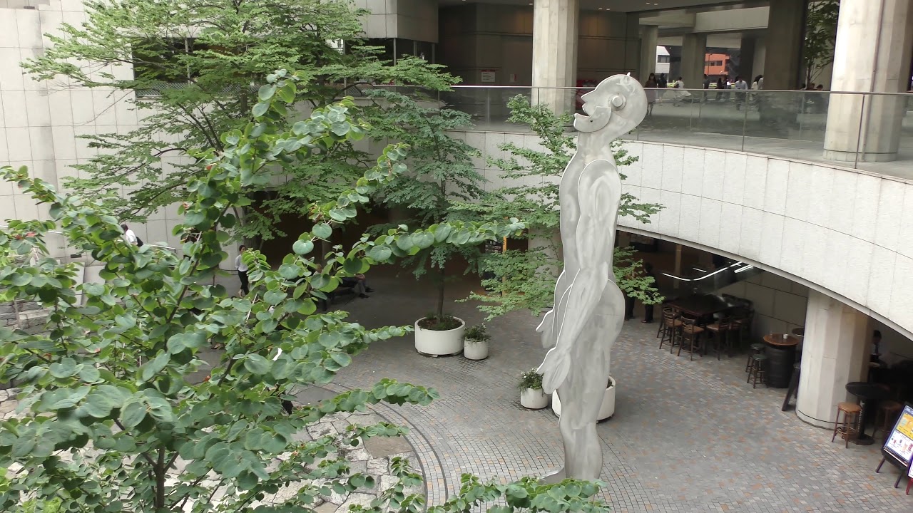 humor and spirituality: Singing Man, Jonathan Borofsky, Tokyo