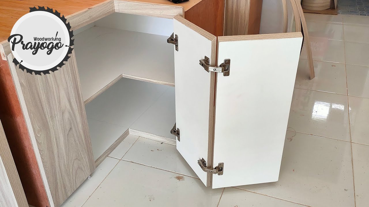 CARA PASANG ENGSEL SUDUT / ENGSEL BUAYA / ENGSEL KODOK / ENGSEL BIFOLD 180 DERAJAT