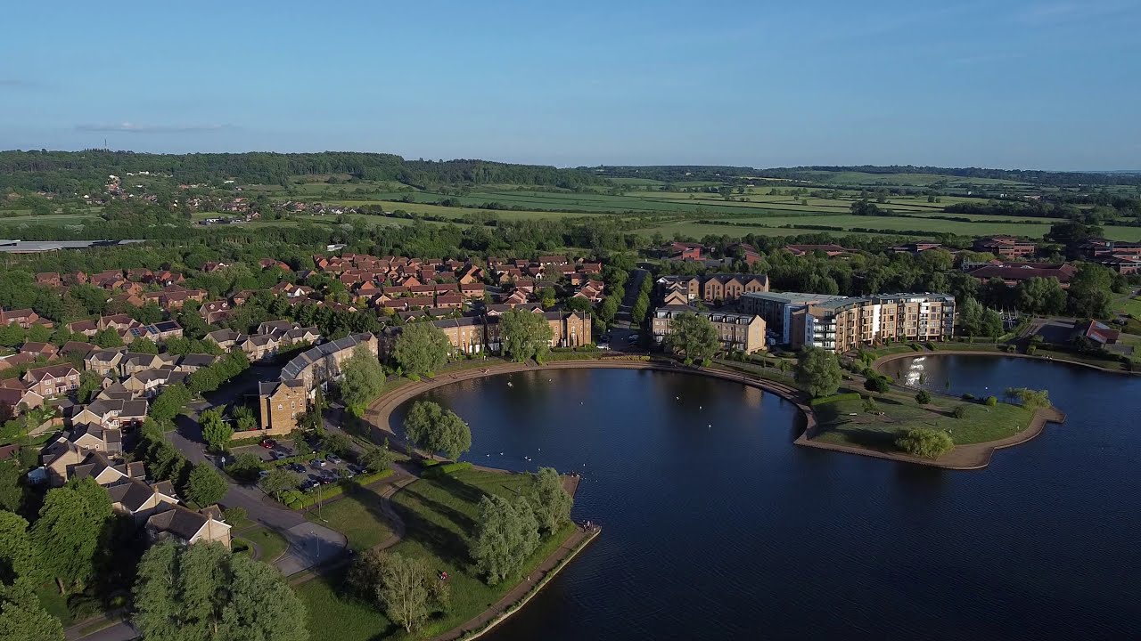 Caldecotte Lake (Milton Keynes) DRONE