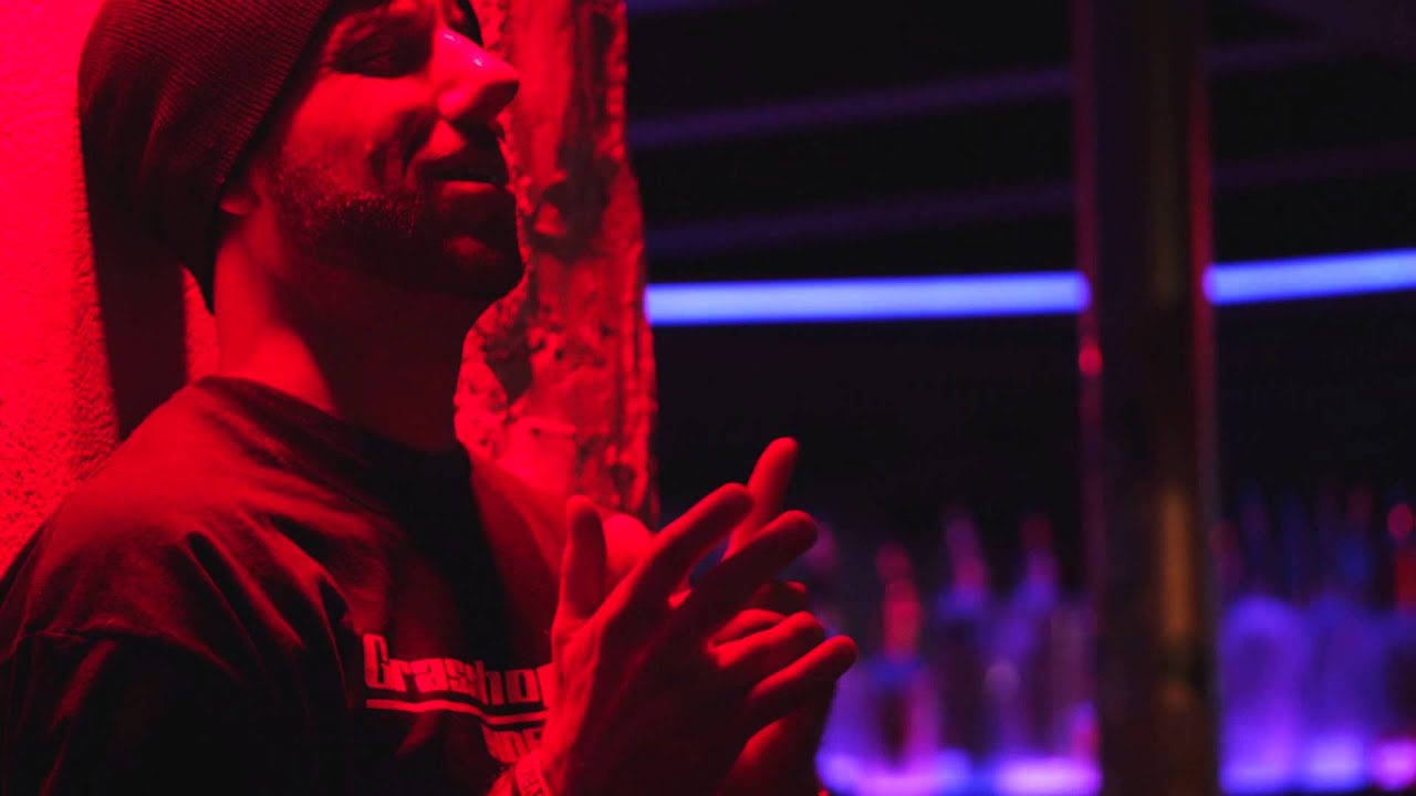 John Acquaviva, Olivier Giacomotto - Let It Go feat. Dan Diamond [Official Music Video]