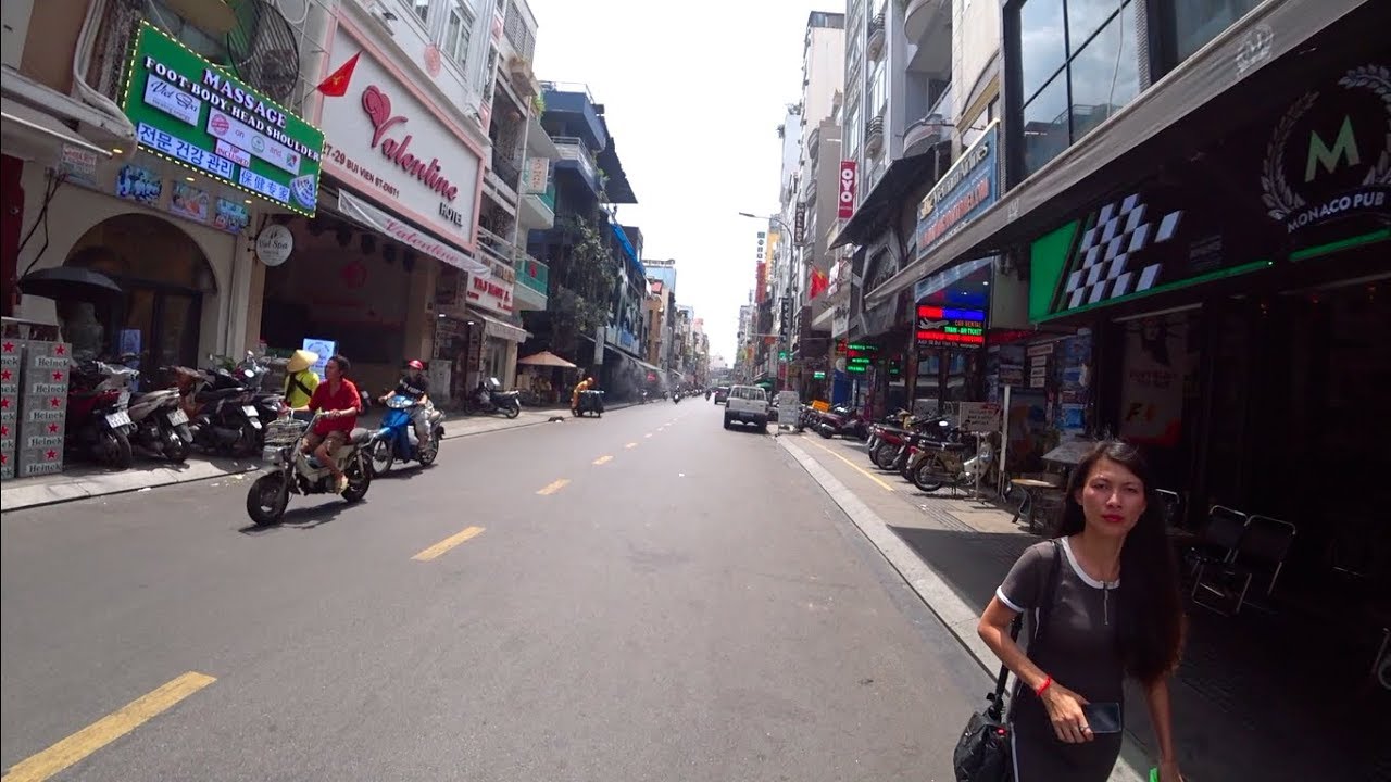 Bui Vien Tips and Tricks Backpacker , Walking Street Saigon, Vietnam (HCMC)