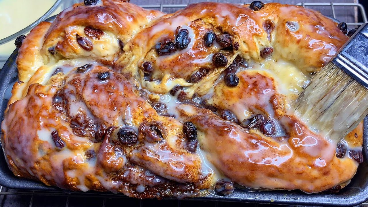 Milk N’ Honey Cinnamon Raisin Bread Recipe | Soft And Fluffy Raisin Bread EASY Recipe