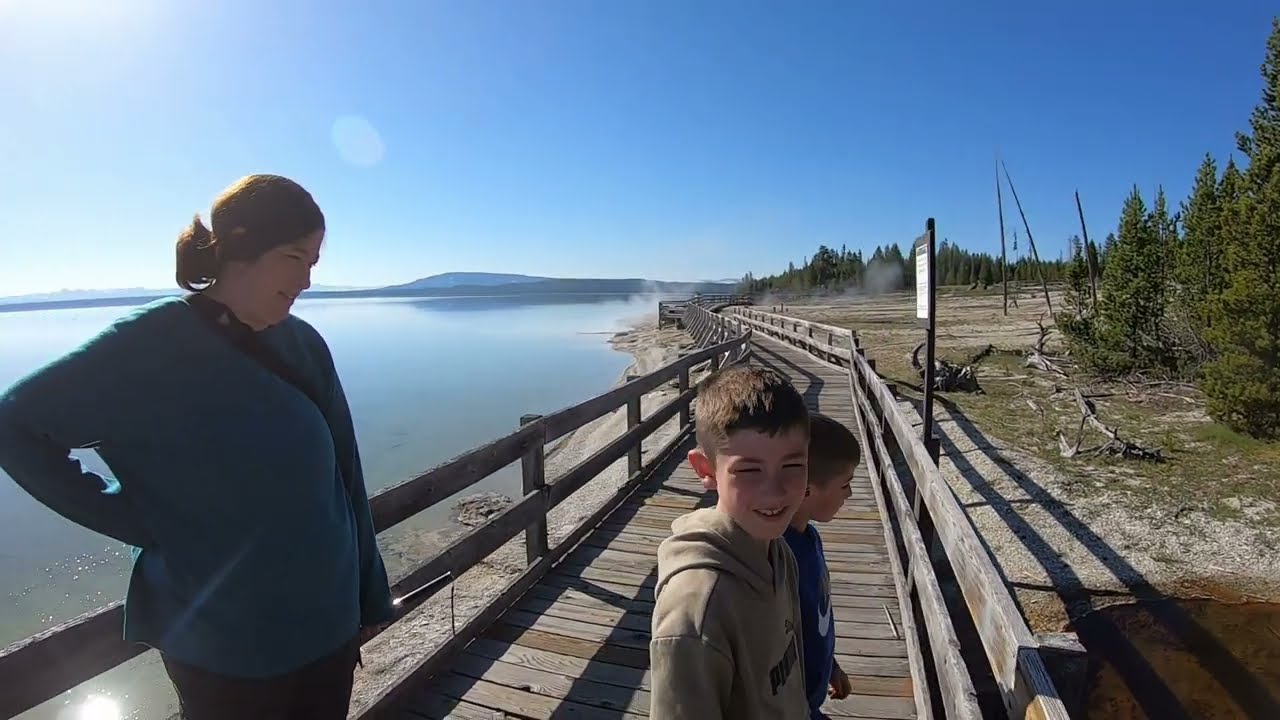 Are the Geysers of Yellowstone worth it? Yes! | Yellowstone Day 1