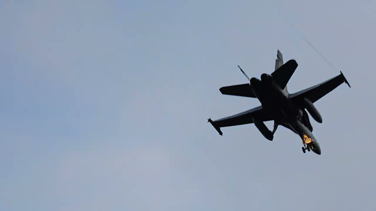 F18 landing at raf leeming