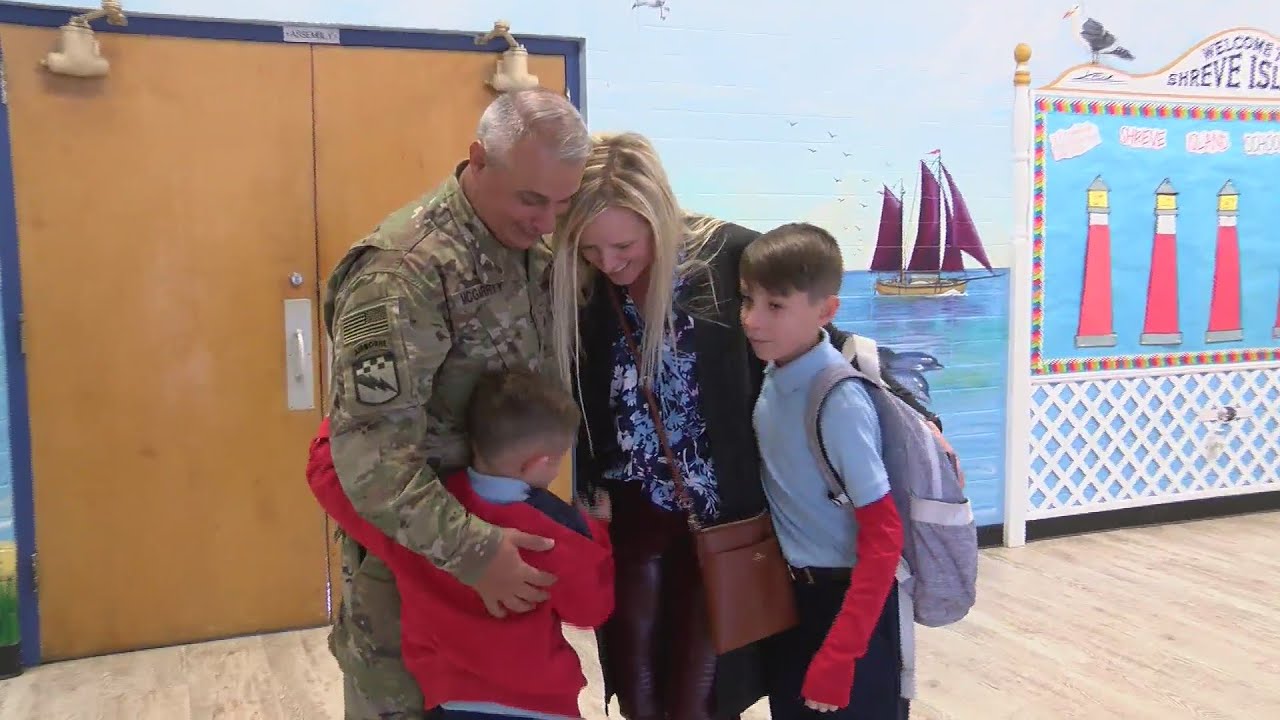 Local dad surprises sons after coming back from deployment