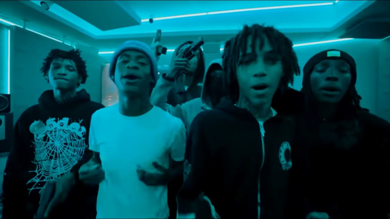 9bmeechie- pink switch clean