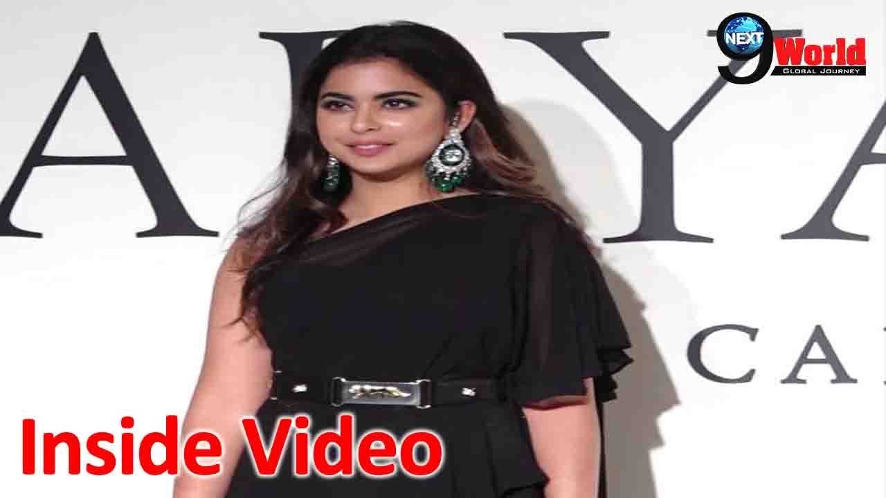 Isha Ambani&rsquo;s Grand Entry at Fashion Show of Sabyasachi Mukherjee Celebrating 20 Years |