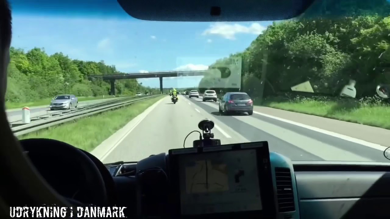 Udrykning indefra - Eskorteres gennem myldretiden