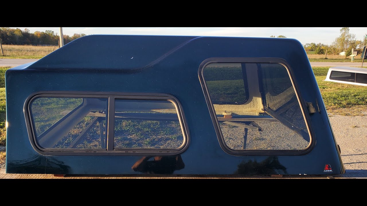 Walk around of Used Leer 122 Series cab high truck topper for sale 09-18 Ram 6.4 S/B & 19-22 Classic