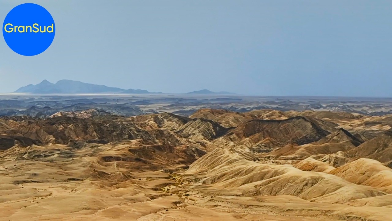 Moon Landscape Namibia 🇳🇦 - Swakop River Roadtrip