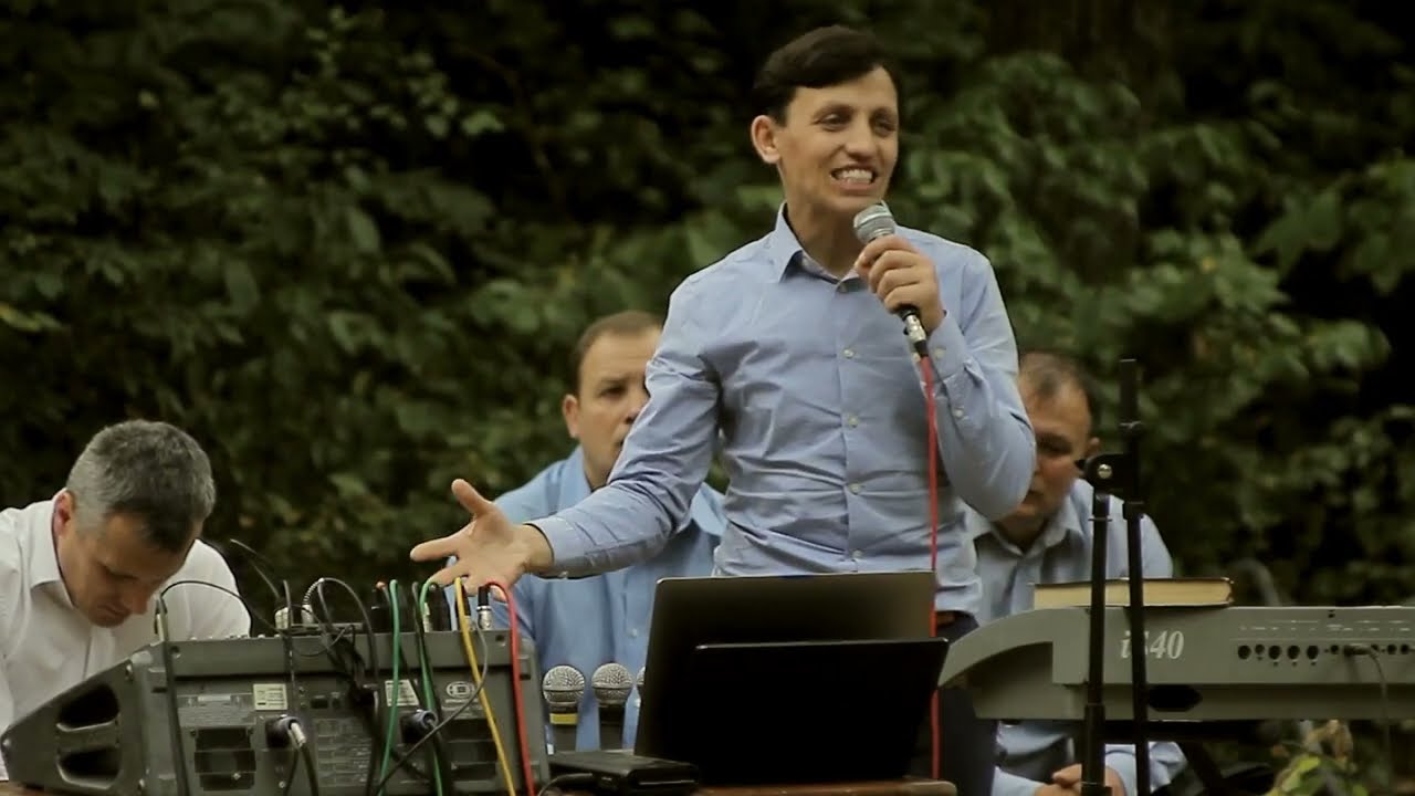 Цветущий тополь.  Валерий Погор.