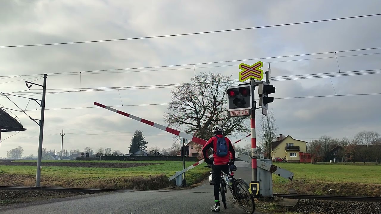 Železniční přejezd Opatov 27.11.2024