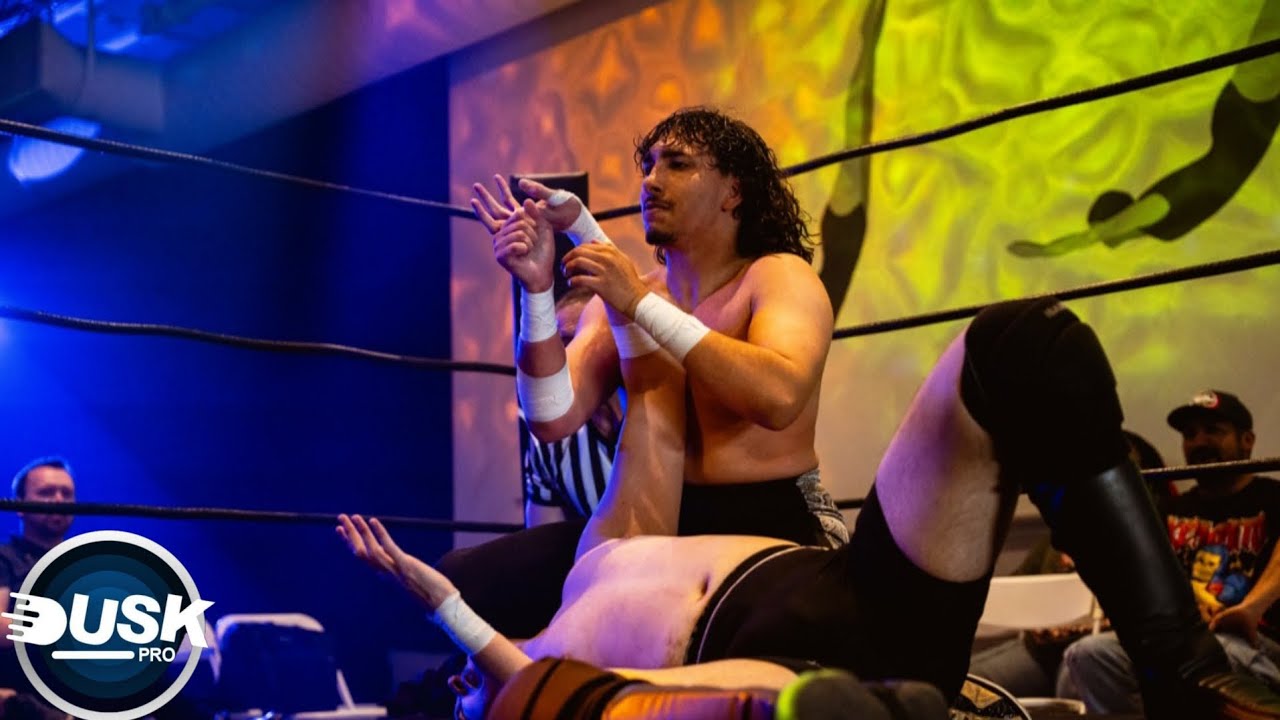 Andrew Delgado vs Robert Martyr - Field of Hopes and Dreams