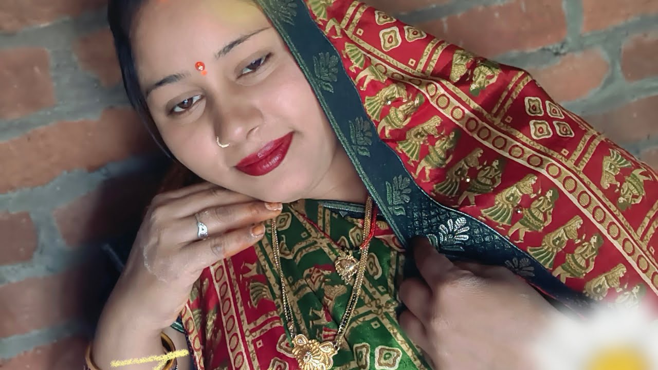 Mandir kinare hawa Dole Hamar Maiya humse Na bole