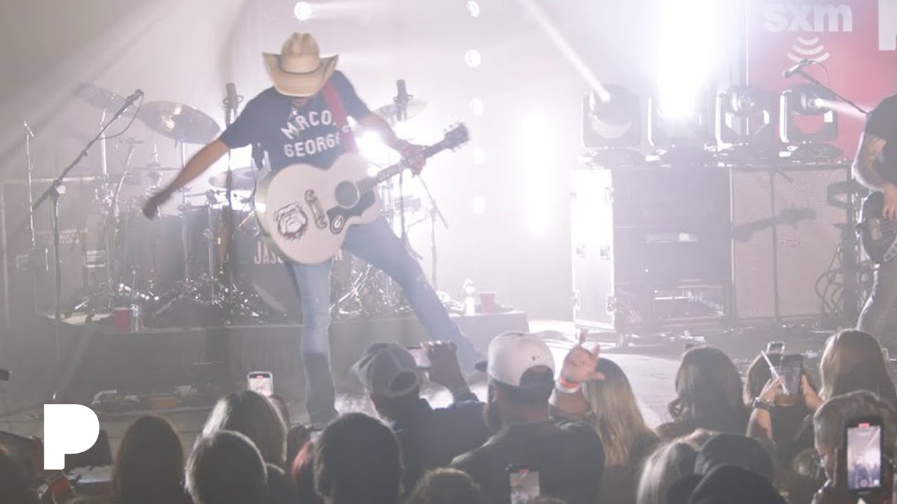 Jason Aldean — My Kinda Party [Pandora LIVE] | Small Stage Series