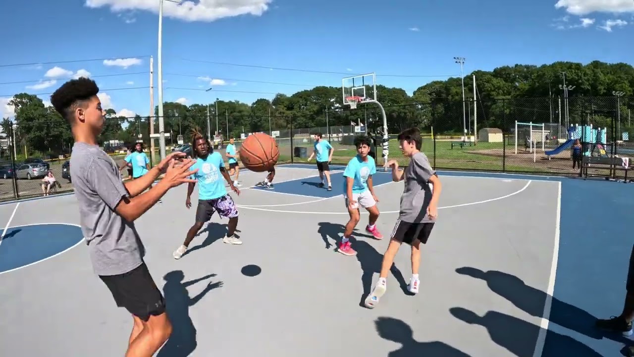 Rain vs bulldogs  (Summer League) Milford Hoops by Harbor