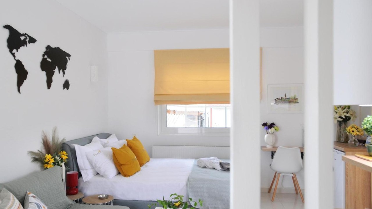 THEA cozy apartment | Volos, Greece | Hotel Review ⭐