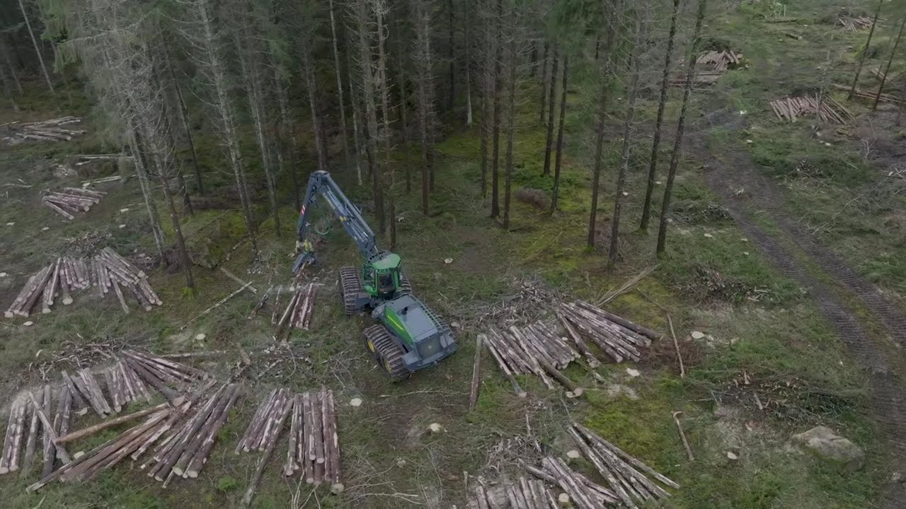 JOHN DEERE 1470H 8WD H427