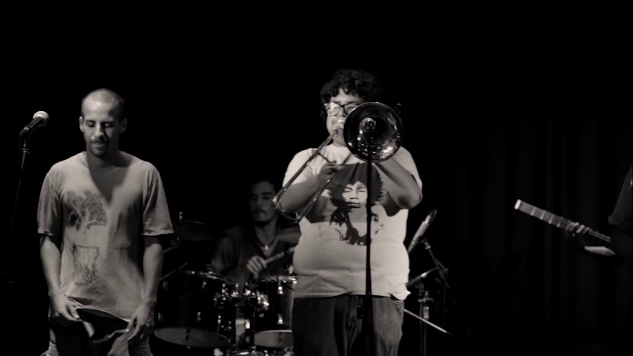 LOS CALYPSOS - Satta Massagana (The Abyssinians) Feat. Pablo Portocarrero