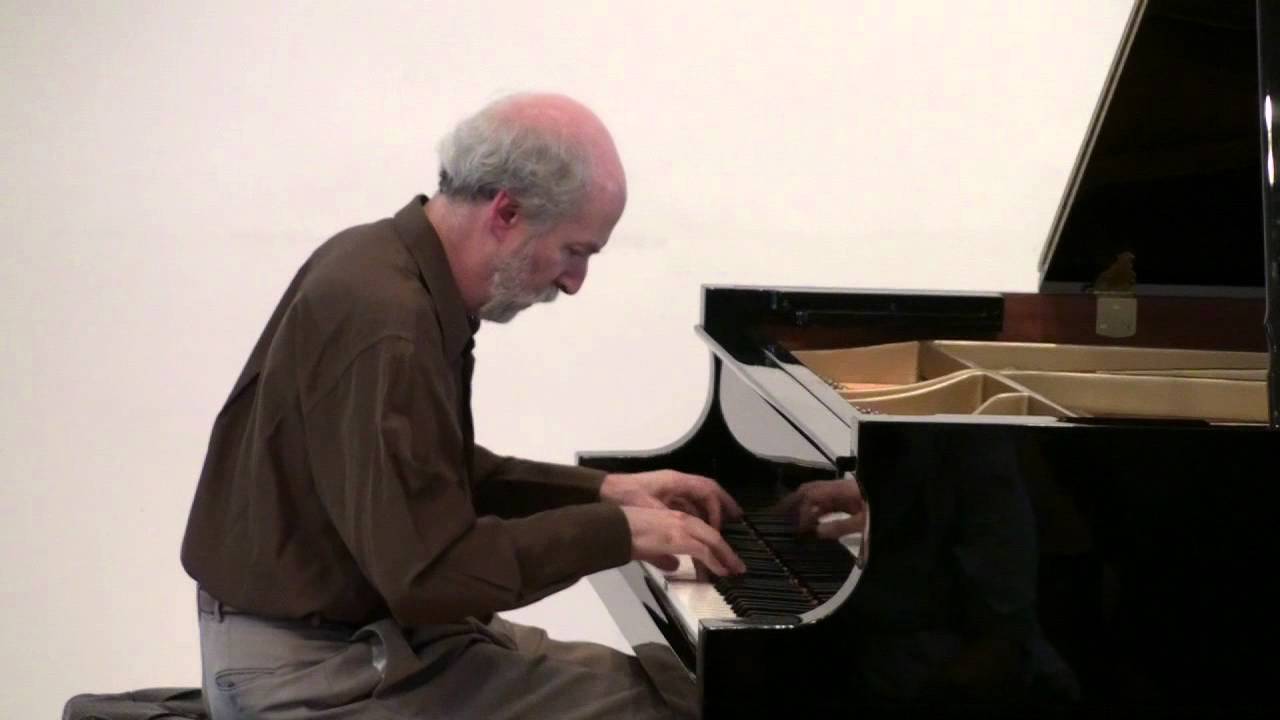Alan Hovhaness, Macedonian Mountain Dance – Performed by Pianist Haskell Small