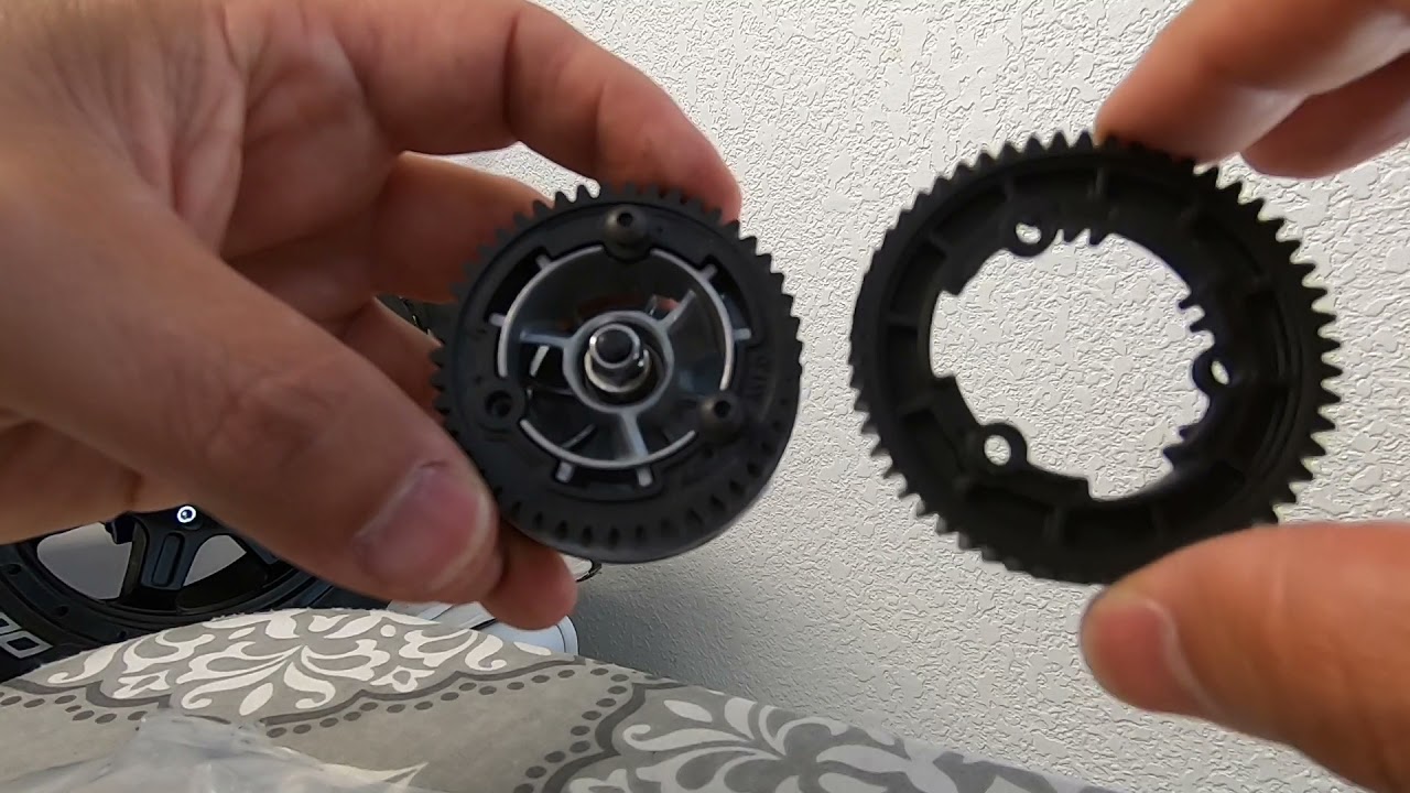 X-MAXX Gear upgrade from stock to 18TP/46TS for more speed.