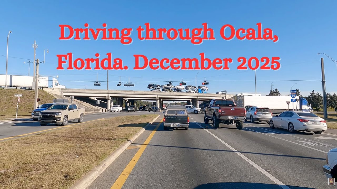 Ocala, Florida 9 days before Christmas. #ocala #traffic #christmas