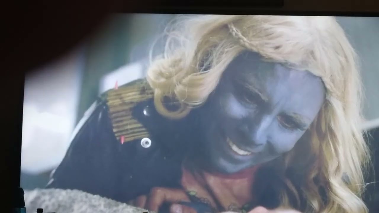 Lucy saves Murphy. Z Nation