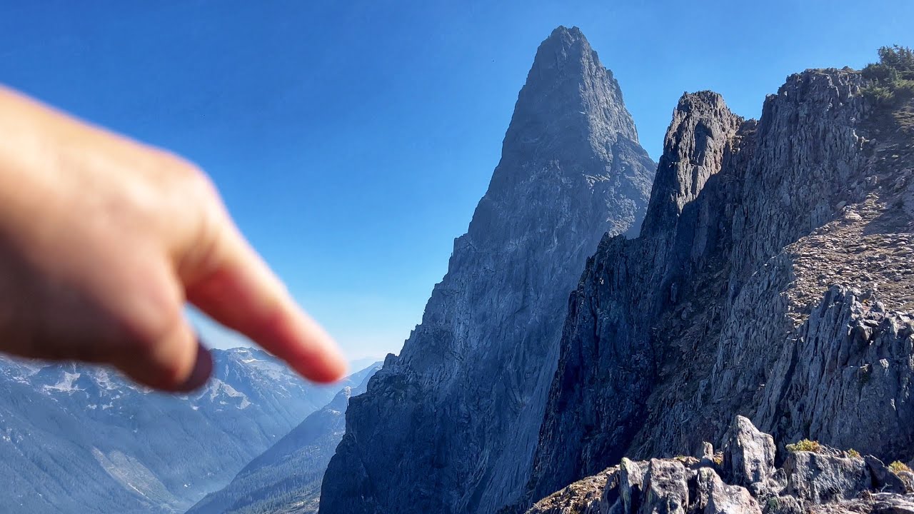 Alpine Climbing British Columbia, Canada: Mt Slesse